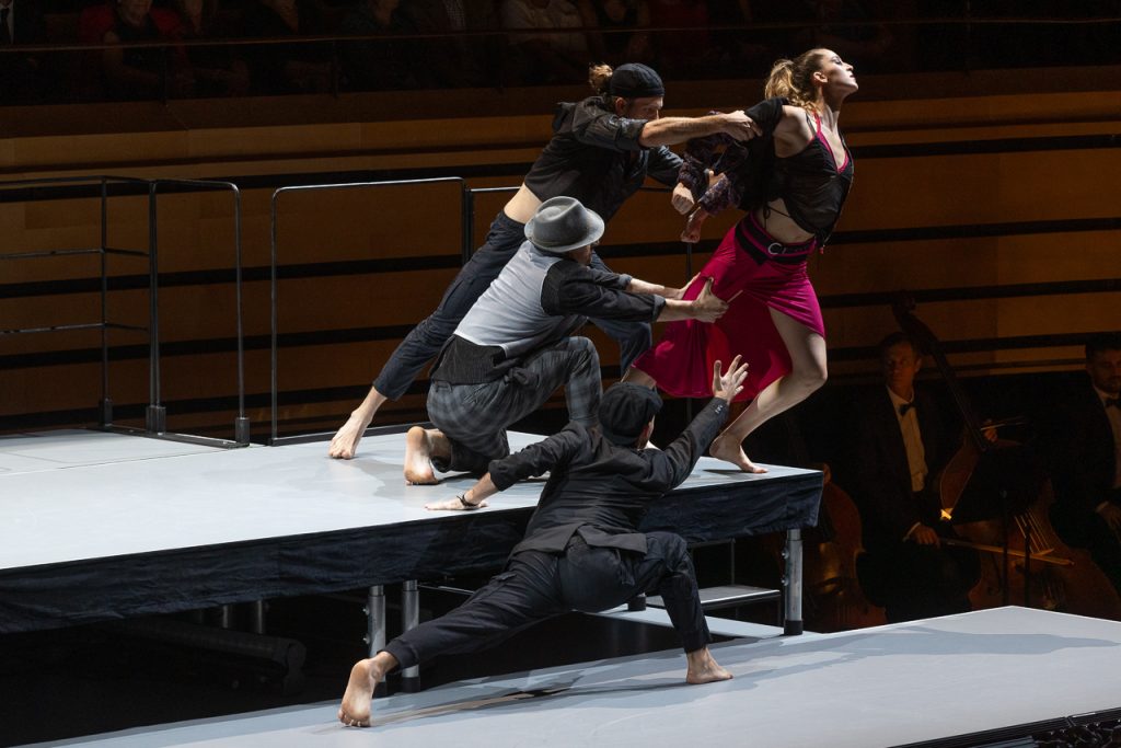 Spectacolul Mandarinul Miraculos/ foto: evaduda.net