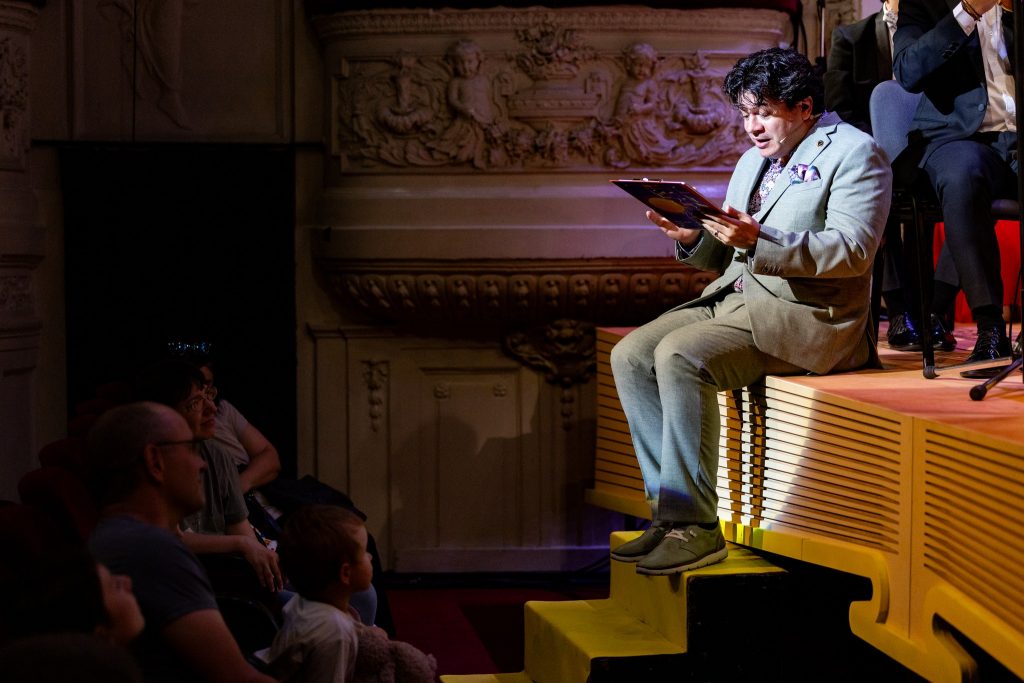 Cristian Măcelaru la spectacolul pentru copii/ foto: Maria Gîndac