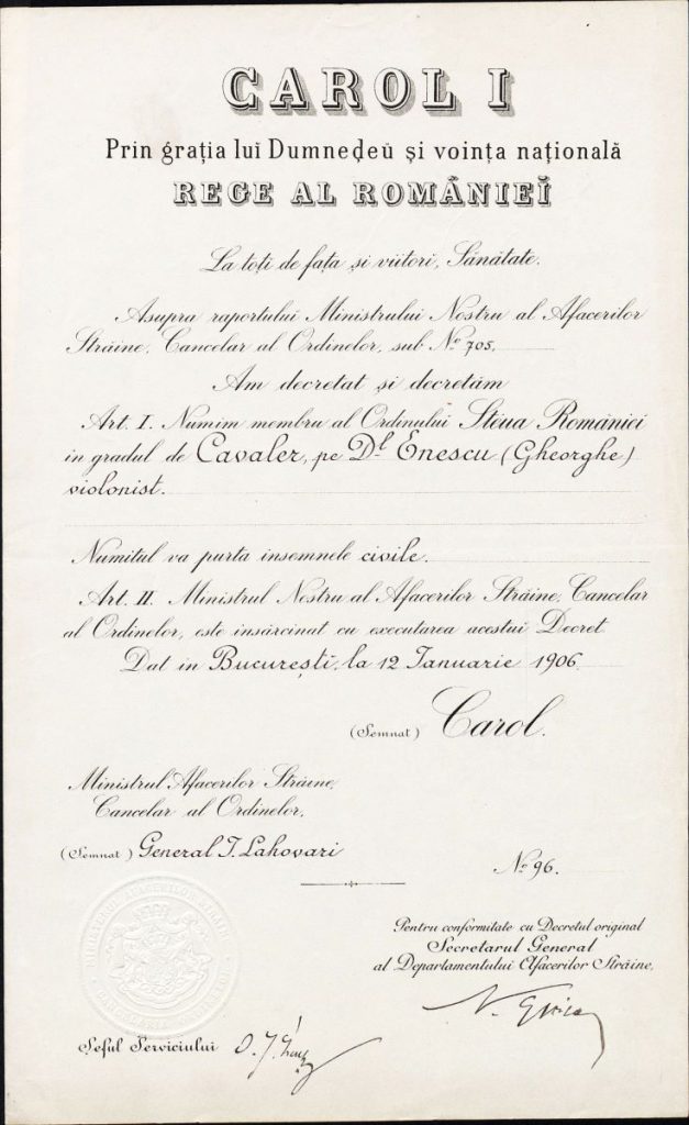 Brevetul prin care Regele-Carol I i-a acordat maestrului George-Enescu Ordinul Steaua României în grad de cavaler, 1906, piesă de Tezaur/ foto: cimec.ro