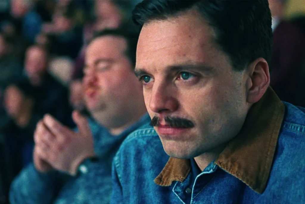 Sebastian Stan în I, Tonya, regia Craig Gillespie/ foto: Neon