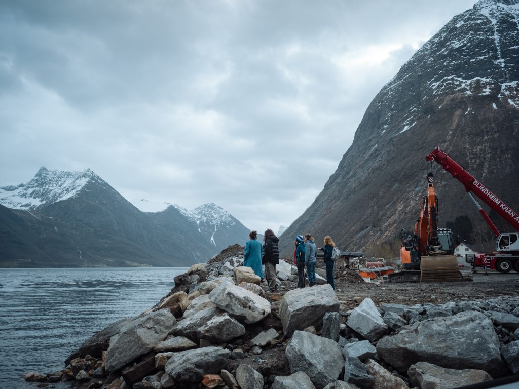 Echipa de filmare privind delfinii, Norvegia 2025/ foto: Adi Bulboacă