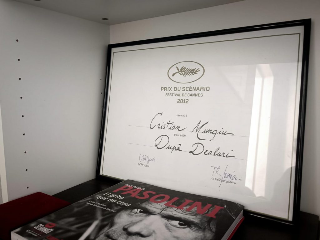 Diploma pentru Cel mai bun scenariu la Cannes, 2012, cu După dealuri/ foto: Alexandra Tănăsescu, Cultura la dubă